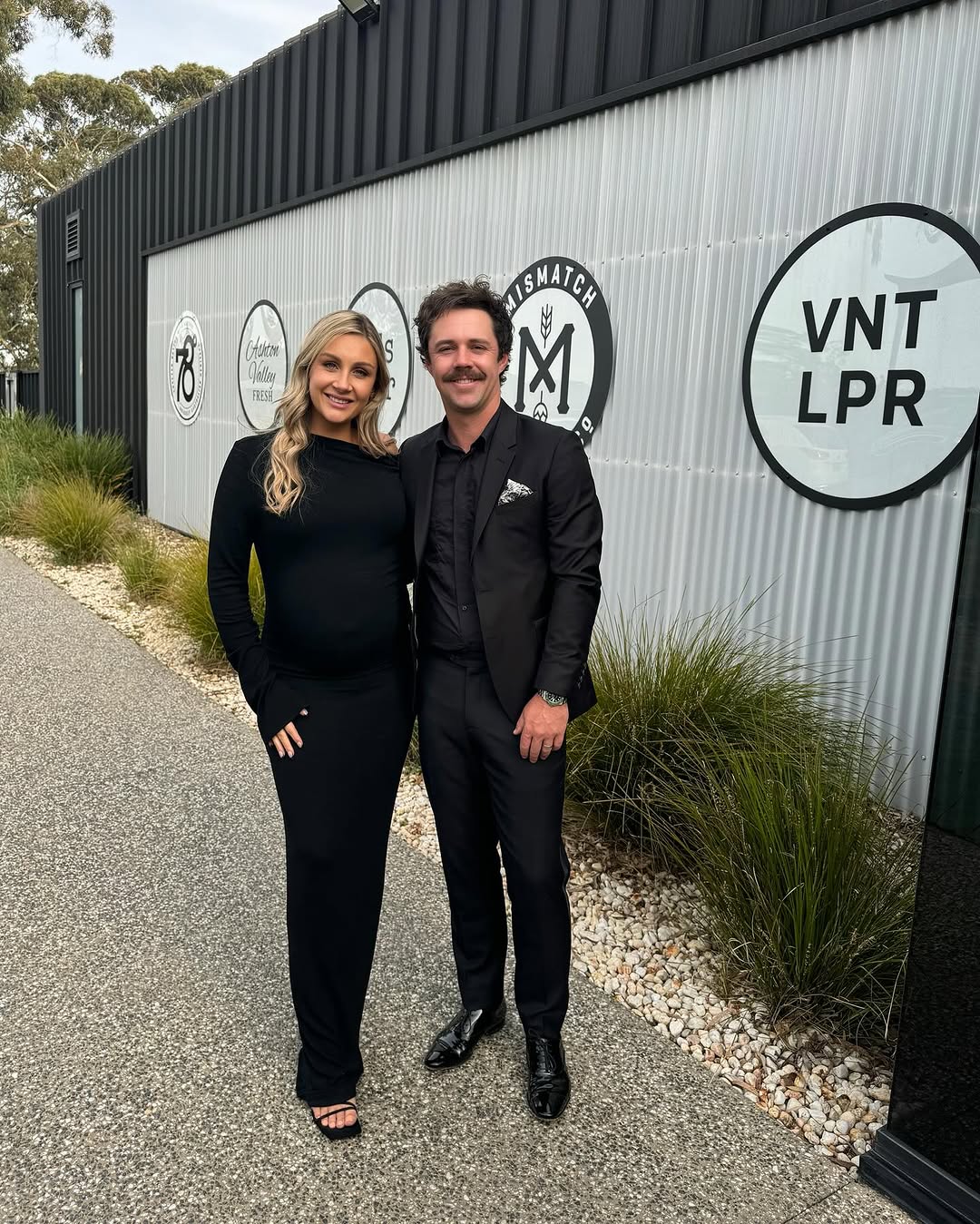 அரையிறுதி போட்டியில் தோற்றப் பிறகு டிராவிஸ் ஹெட் அழுததாக பரவும் படம்