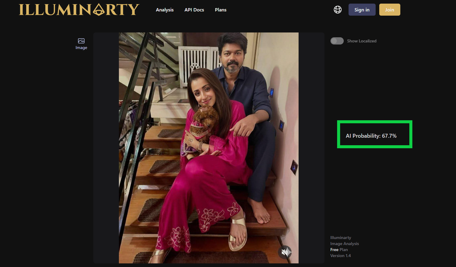 தவெக தலைவர் விஜய் திரிஷாவுடன் தீபாவளி கொண்டாடியதாக பரவும் படம்.