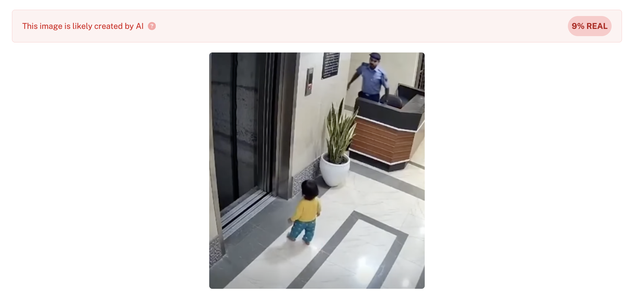 ਸੁਰੱਖਿਆ ਗਾਰਡ ਨੇ ਲਿਫਟ ਤੋਂ ਡਿੱਗਦੇ ਬੱਚੇ ਨੂੰ ਬਚਾਇਆ?